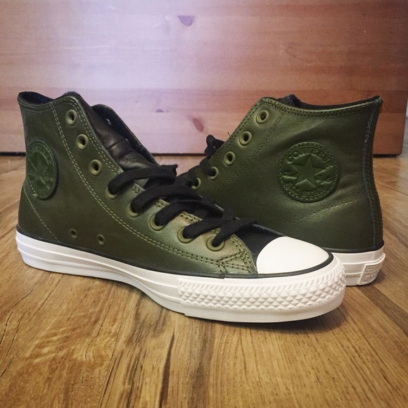 Converse Shoes - ‼️NEW & RARE‼️ Converse All Star Leather High Top